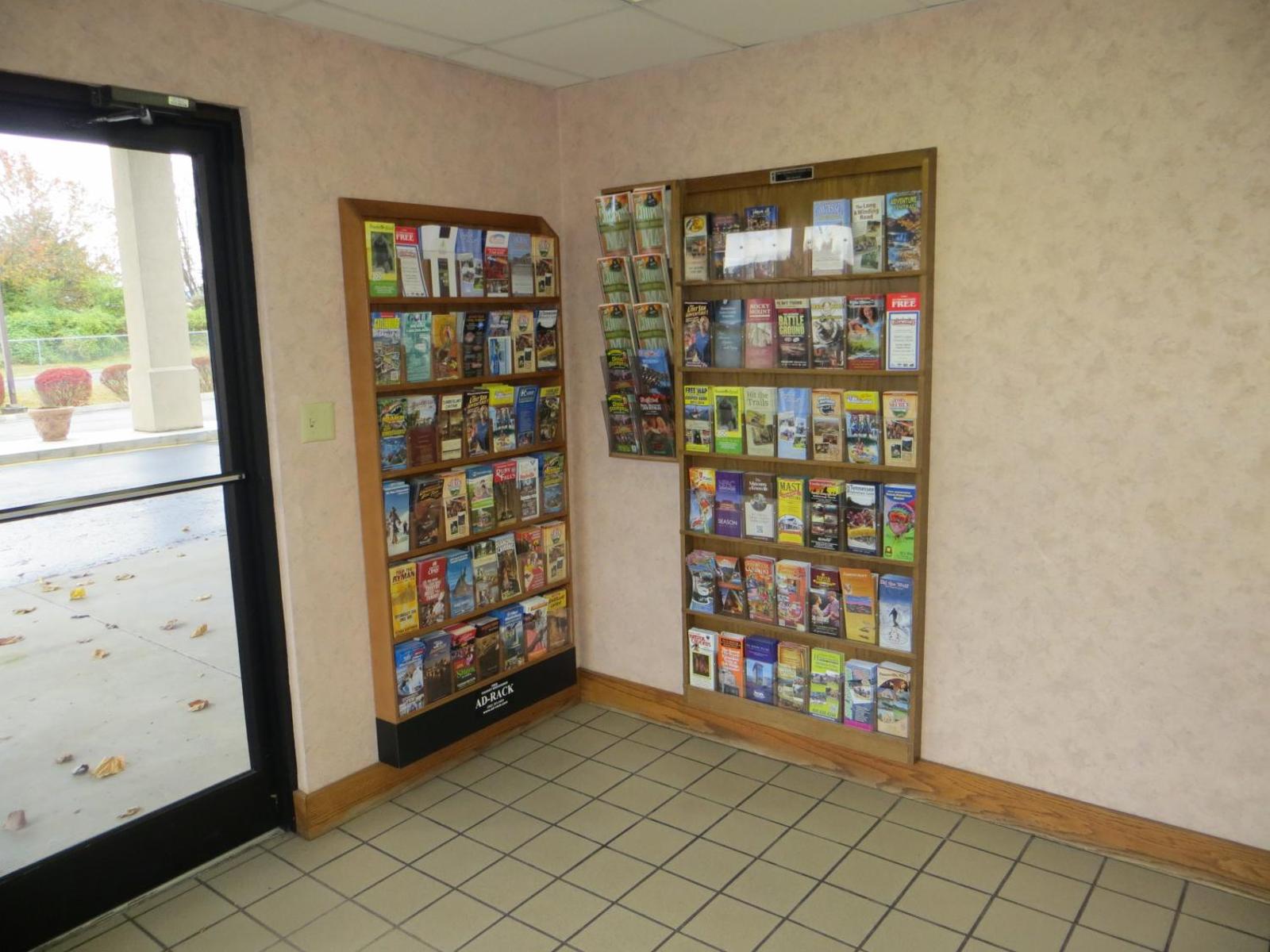 Travelodge by Wyndham Knoxville East